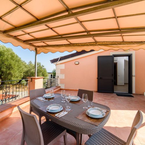 Bilocale con terrazzino