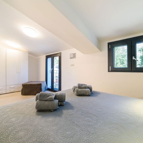 Bilocale con terrazzino