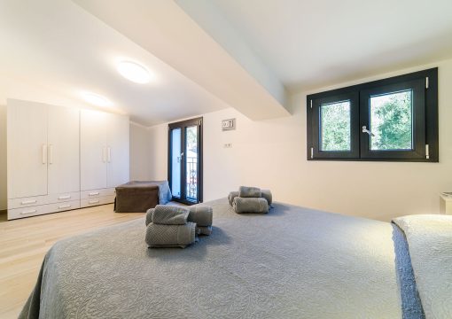 Bilocale con terrazzino